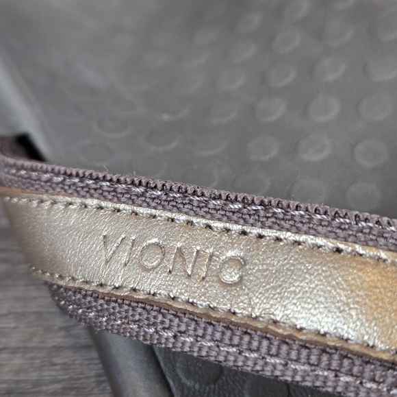 Vionic Tide II Toe Post Bronze Metallic Leather Orthaheel Flip Flop Womens Sz 11 - Picture 6 of 9